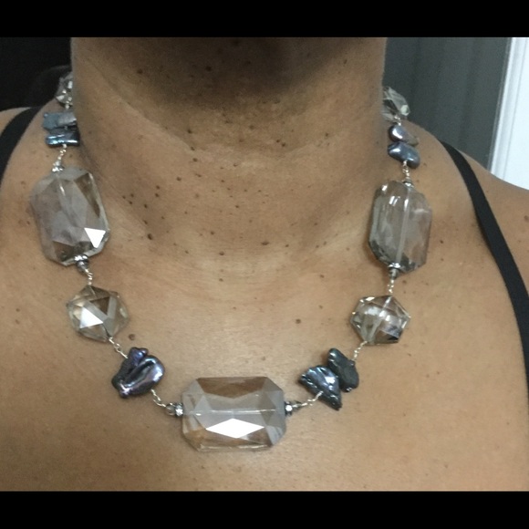 Smokey Lady - Picture 7 of 7